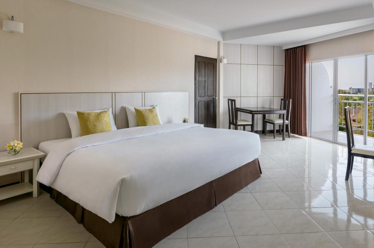 Seapine Golf And Hua Hin