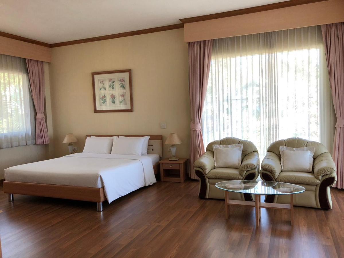 Seapine Golf And Hua Hin 4* Ban Khao Takiap